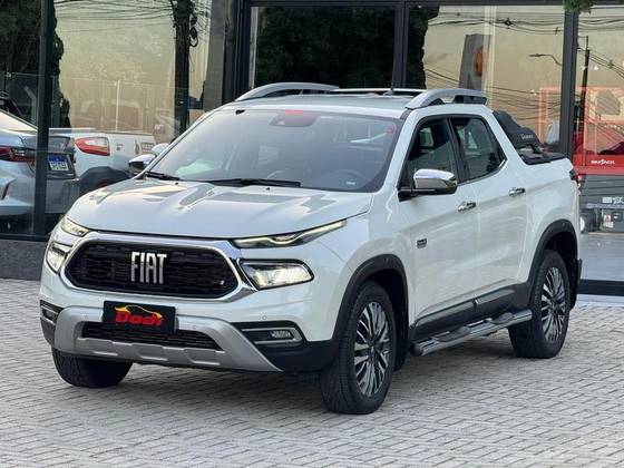 FIAT TORO 2.0 16V TURBO DIESEL RANCH 4WD AT9 FIAT TORO 2.0 16V TURBO DIESEL RANCH 4WD AT9